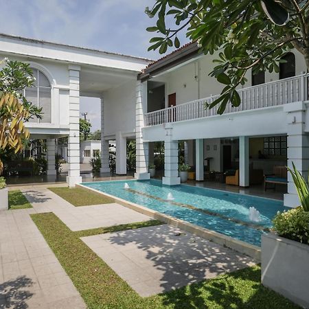 Hibiscus Beach Hotel & Villas Kalutara Bagian luar foto