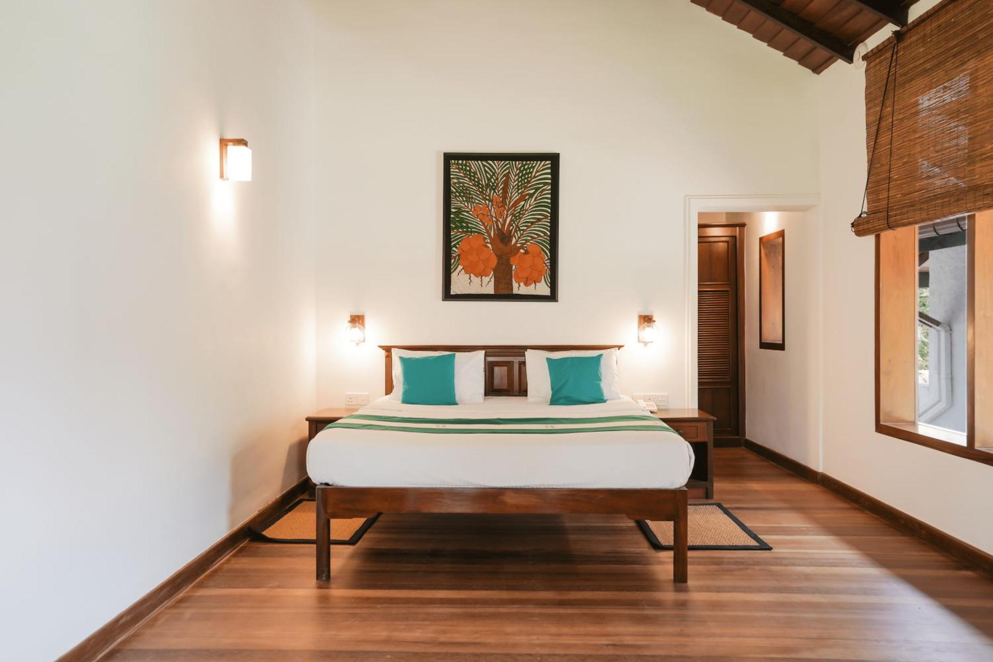 Hibiscus Beach Hotel & Villas Kalutara Bagian luar foto
