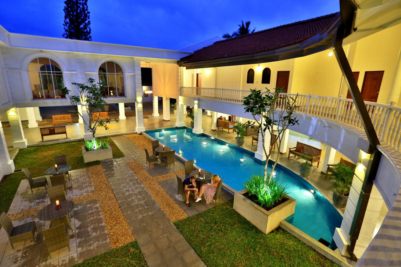 Hibiscus Beach Hotel & Villas Kalutara Bagian luar foto